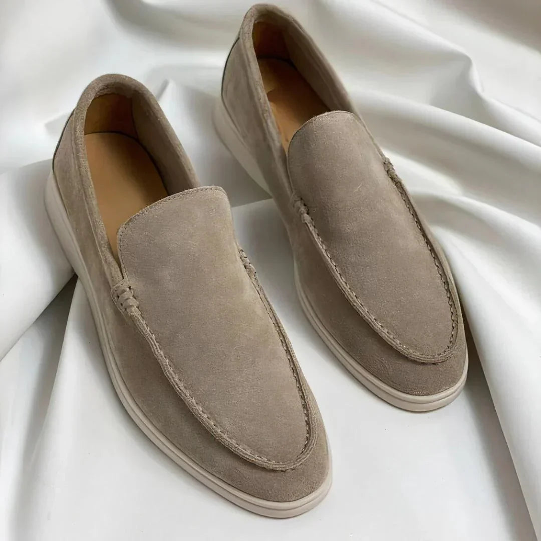 Magnus København | Elegant Suede Loafers