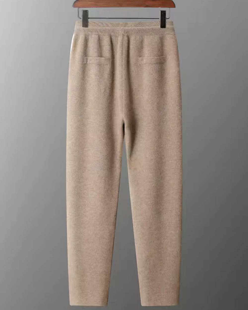 Magnus København | Elba Cashmere Træningsdragt