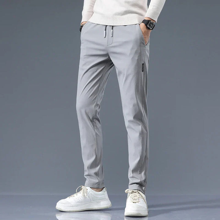 Magnus København | Elegant Slim Fit Bukser